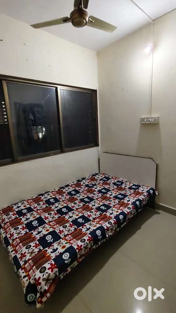 2 boys chaiye Room mates one person 7k Goregaon East santosh Nagar