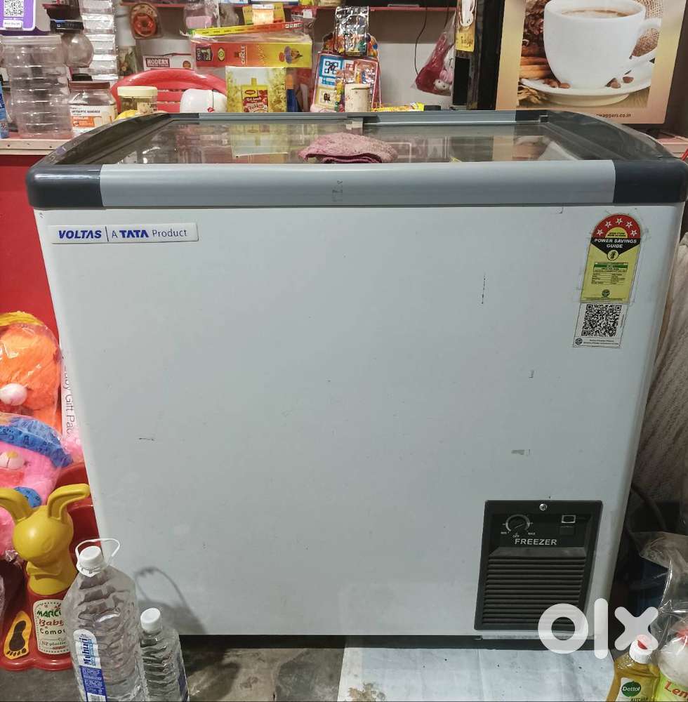 Voltas Glass top Deep Freezer