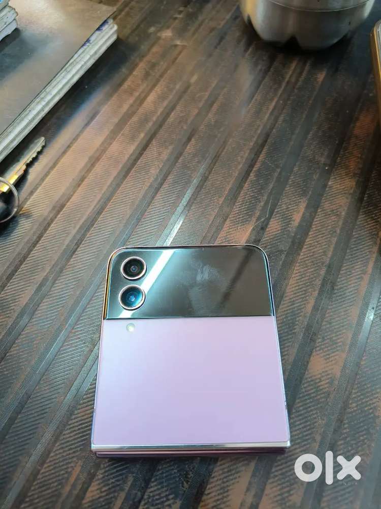 Flip 4 256gb