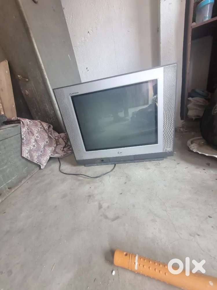 LG CRT T.V (ct-21q20e)