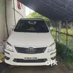 Toyota Innova 2009-2011 2.5 E 8 STR, 2012, Diesel