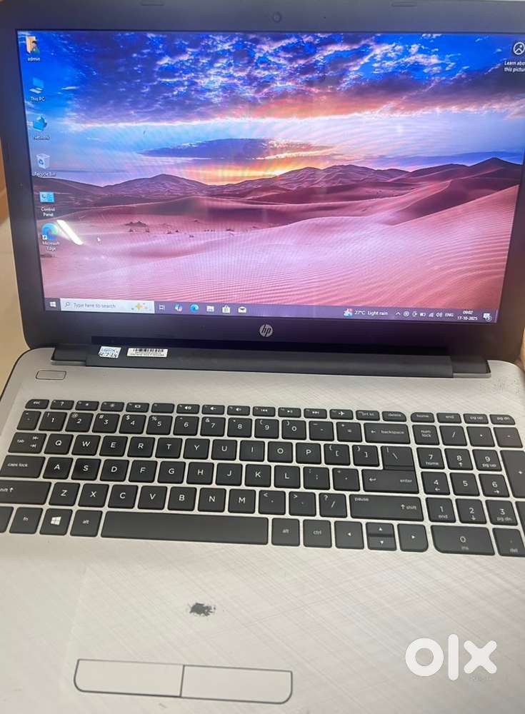HP LAPTOP 4 GB i5 5th Gen