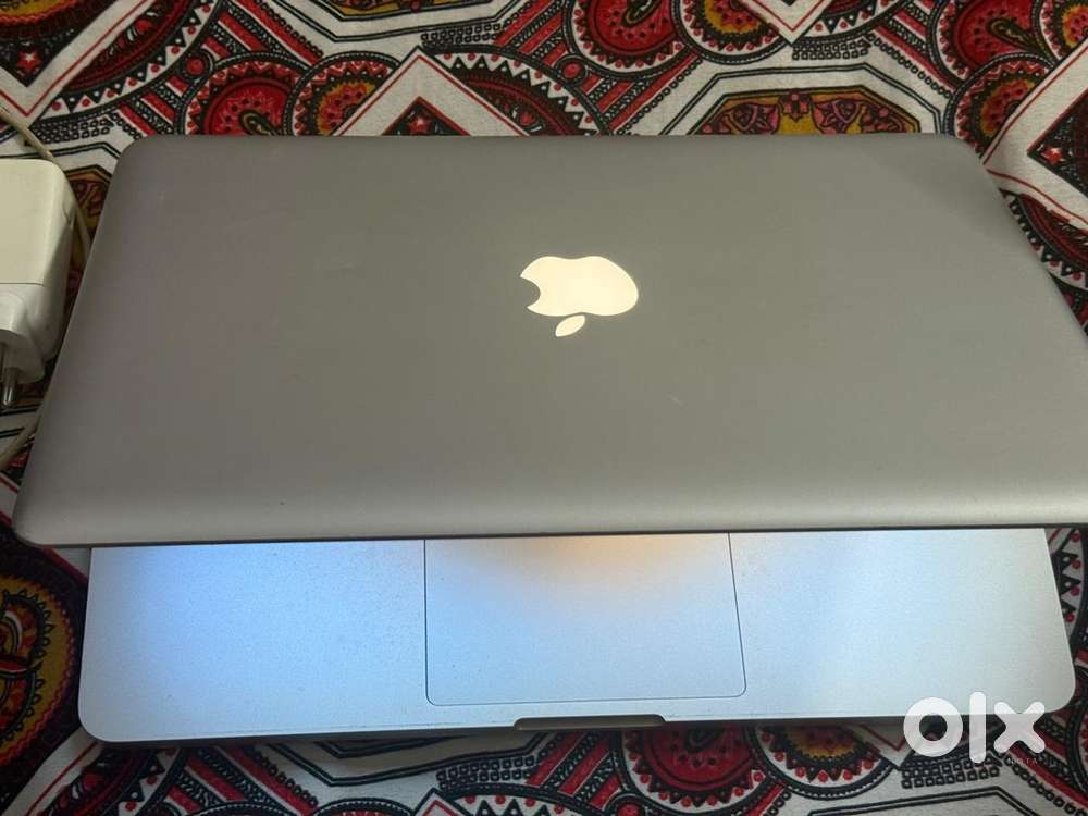 Apple macbook pro 2012