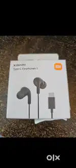 Mi

Type C Wired Headset with Mic Wired 2, In the Ear)