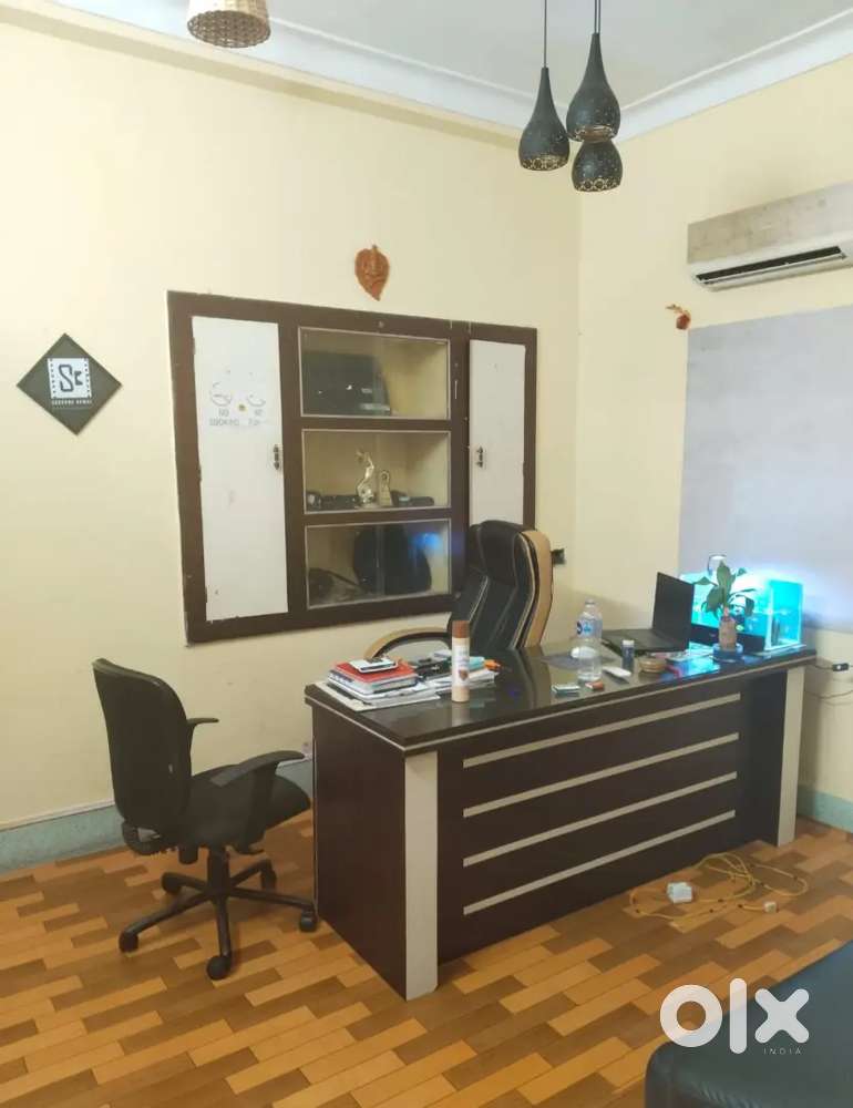 Commercial Office for Rent in Baghajatin area...