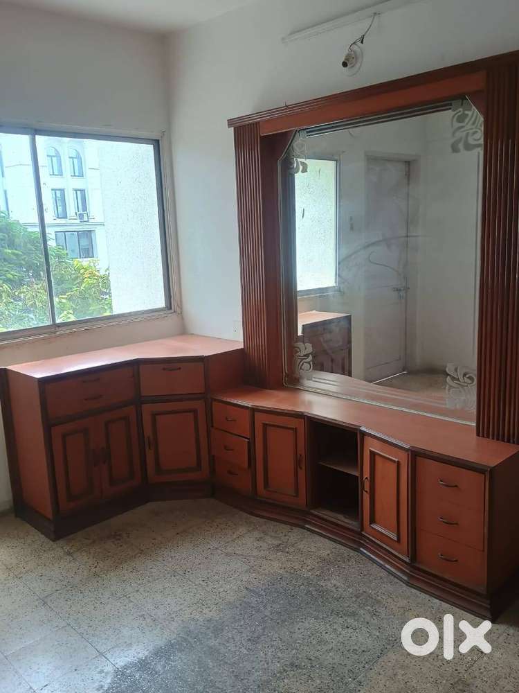 Premium Dressing Table with Big Mirror + Lights + Storage