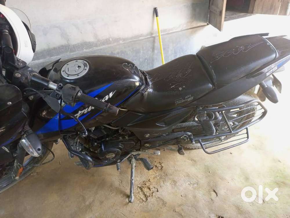 Barand name-Bajaj 125palser 2years 6month