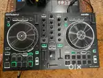 Dj controller Roland 202