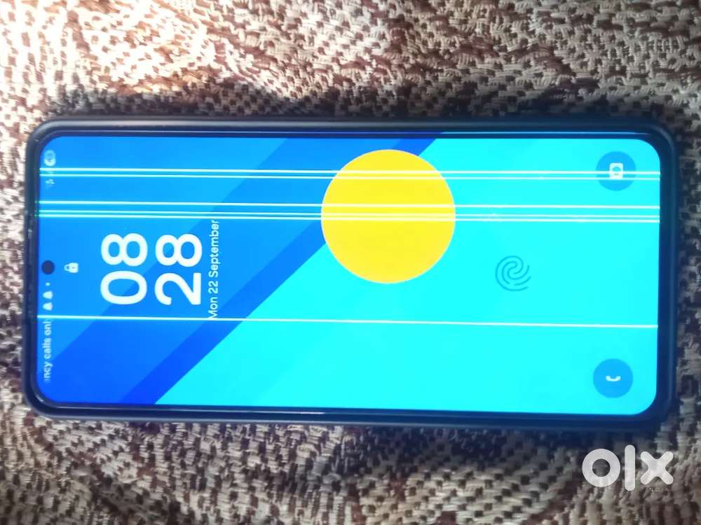 I urgently need money, so I had to sell this phone.samsungs21