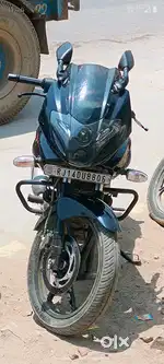 Pulser 220
