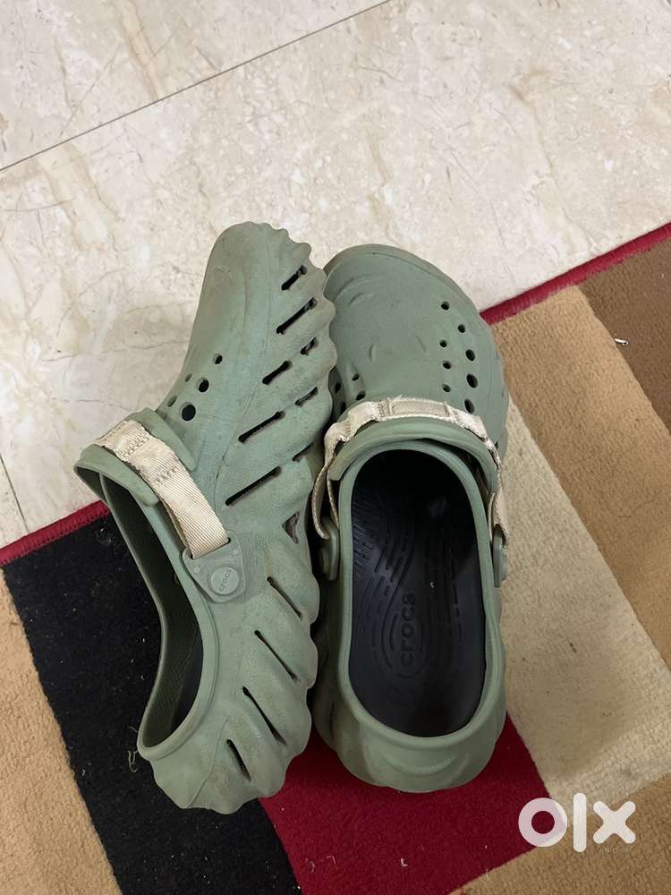 Crocs clogs
