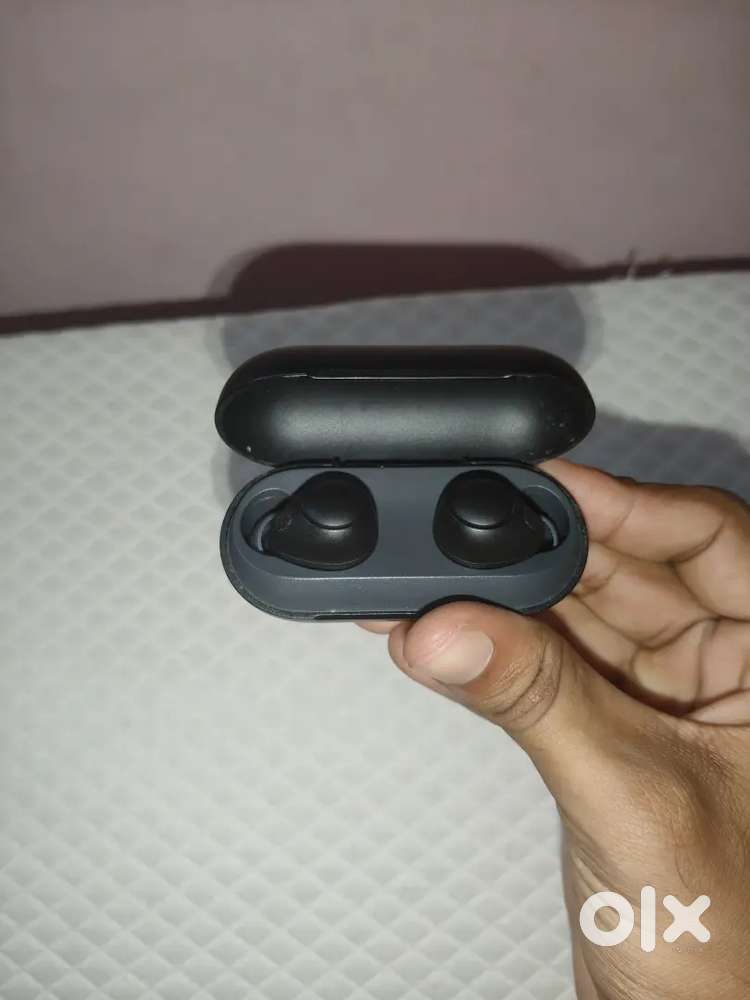 Sony Earbuds wf-c700n