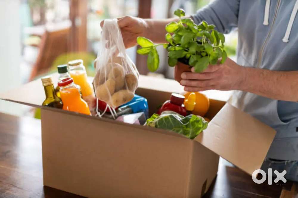 Wanted male packing staffs at grocery firm