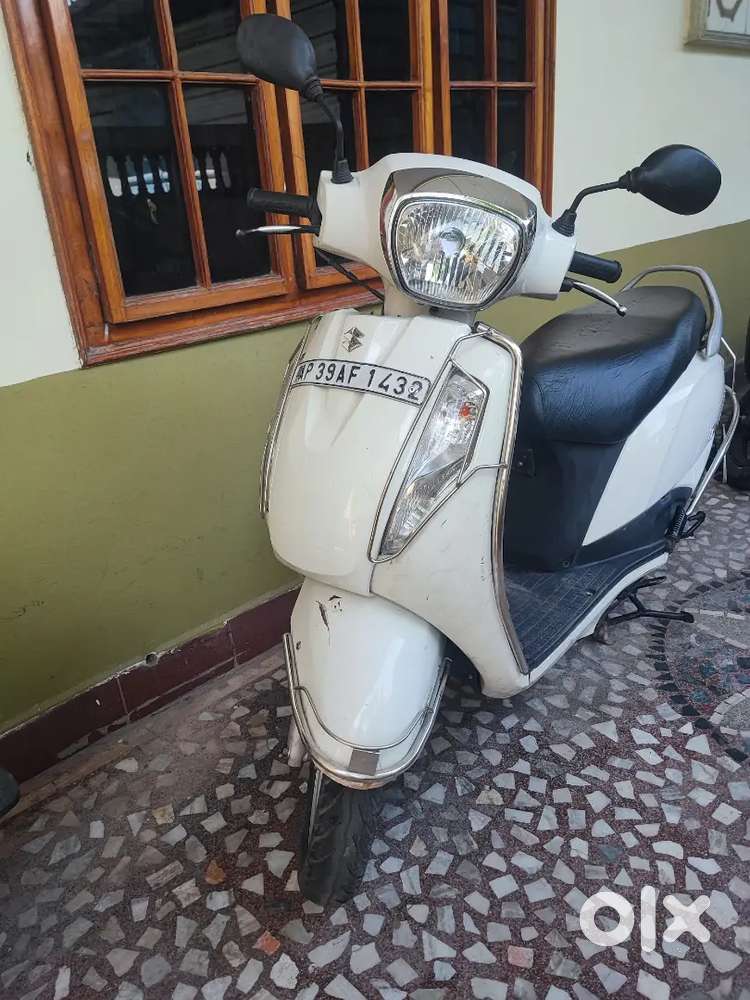 Suzuki Access