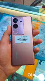 Vivo. V 29 . Brand new condition phone ha laina wala contact kra .