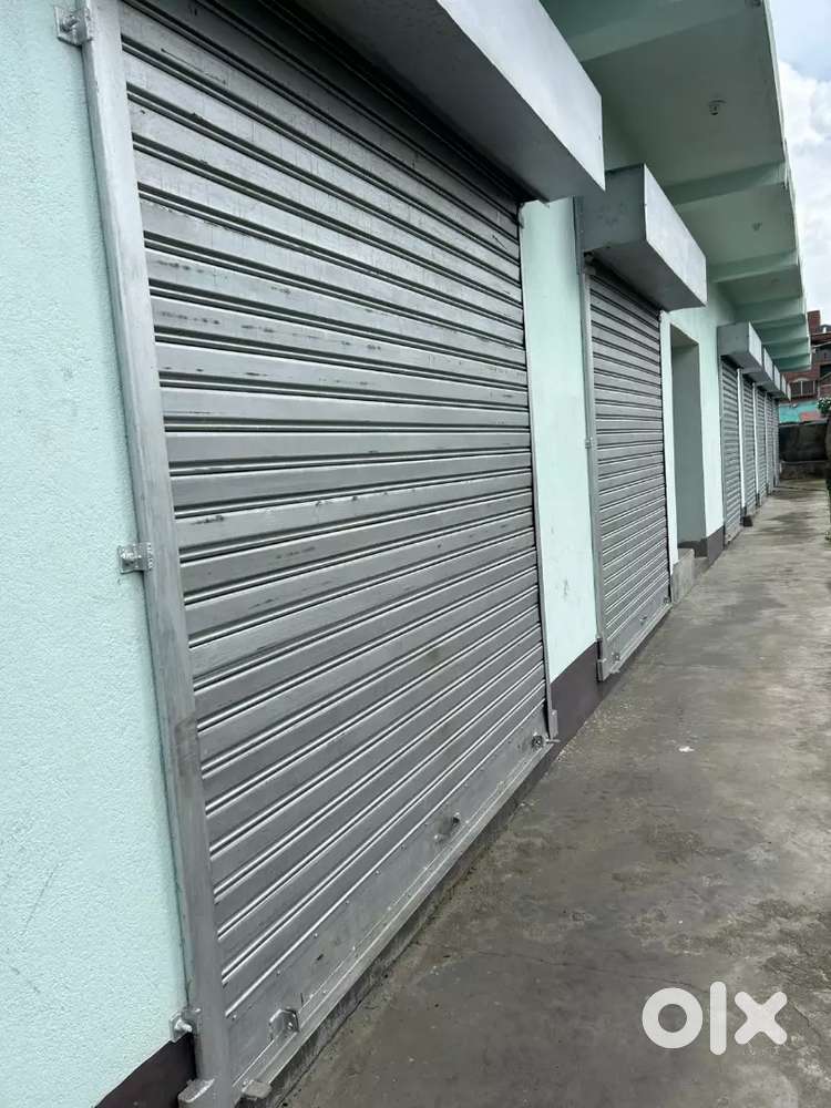 Highway situated building Room rent for office and warehouse purposes