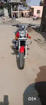Bajaj avenger