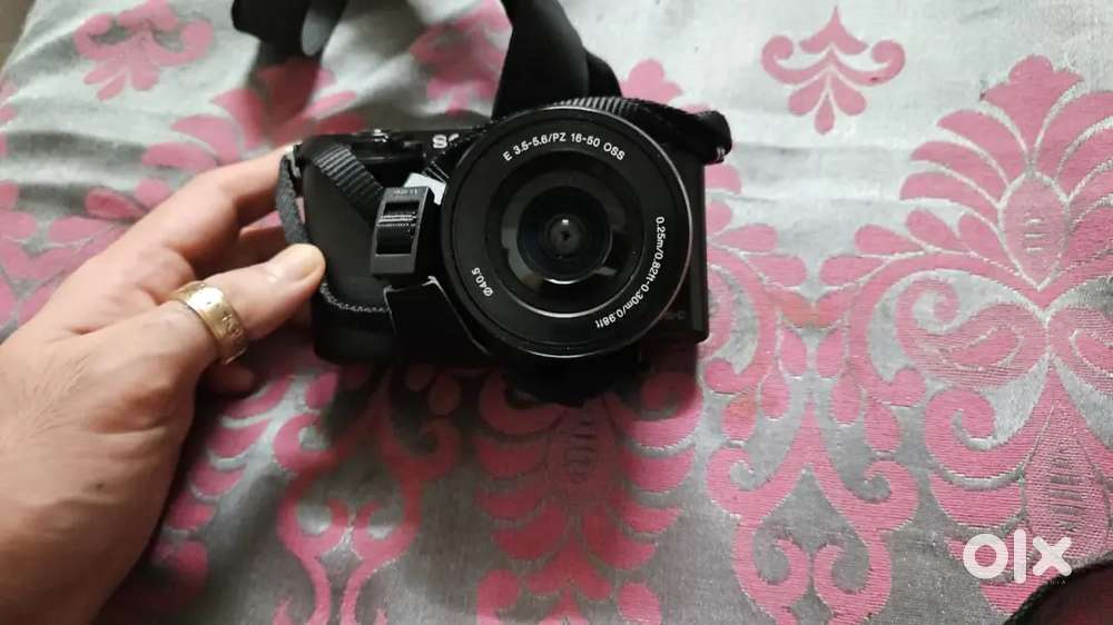 Sony Dslr mirrorless camera