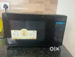 LG Microwave oven with grill