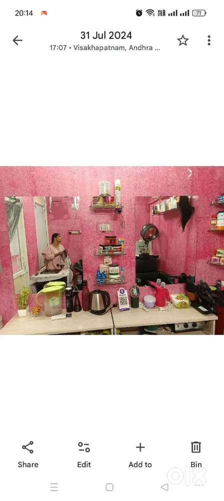 Beauty parlour