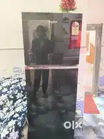 Whirlpool refrige Hai new condition Hai 2 sal Purana Koi Kami nahin ha