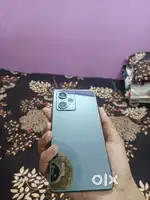 11k.  Fixed price hai. Mobile phone condition me h Bill box h