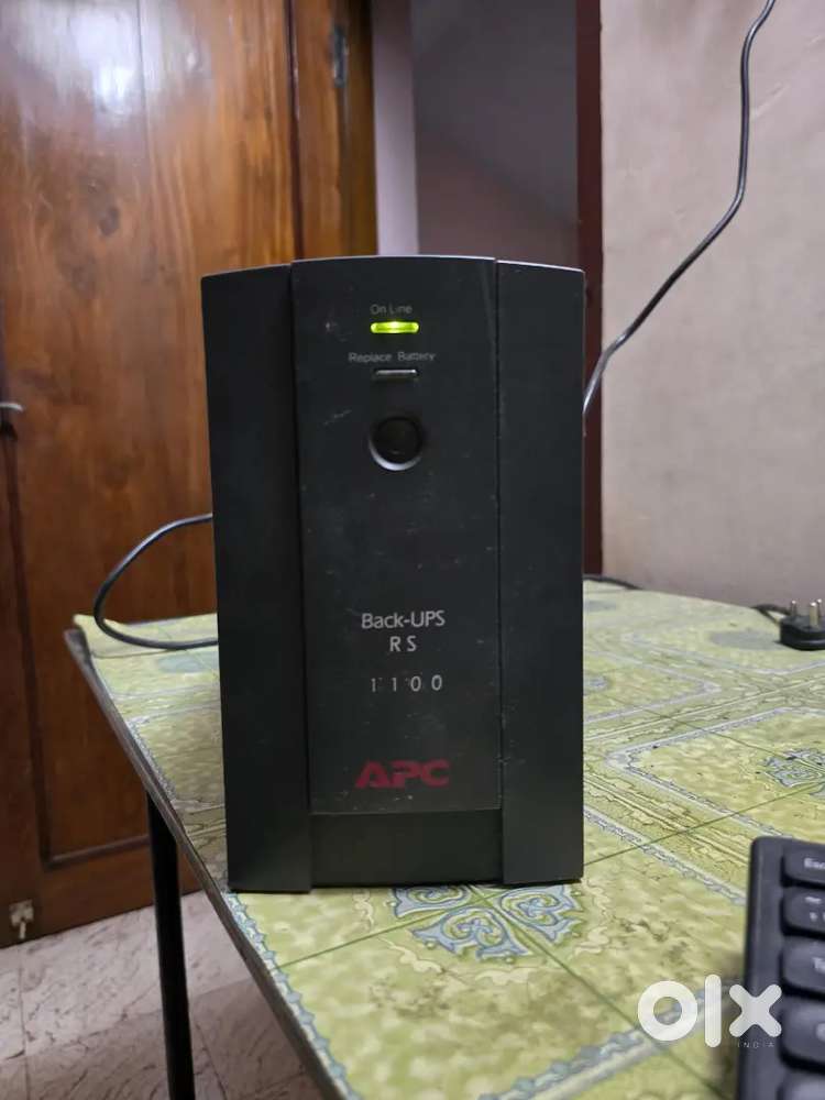 APC UPS 1100