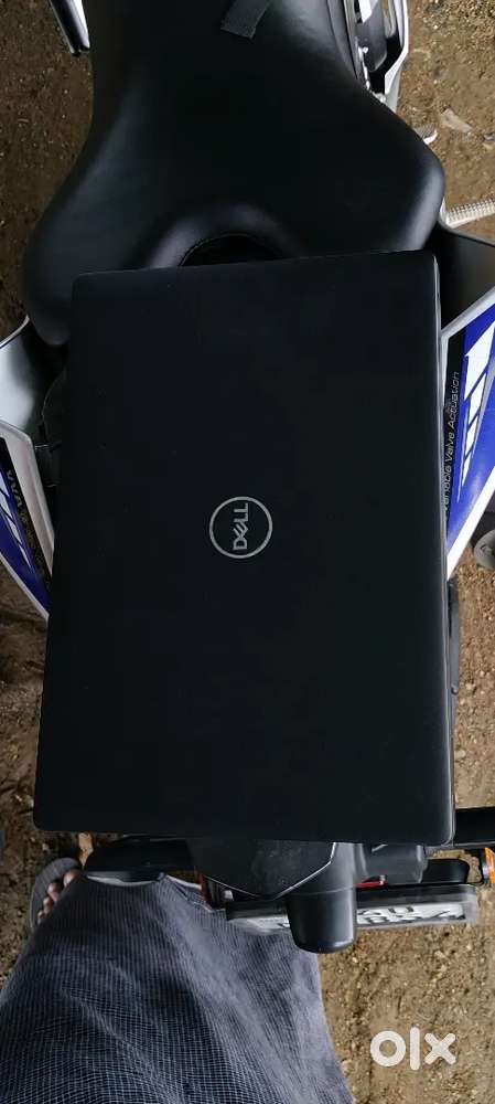 Dell i5 - 16gb ram 512gb storage, grafic card 2gb