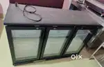 SELLING A 3 DOOR BACK BAR COUNTER FRIDGE