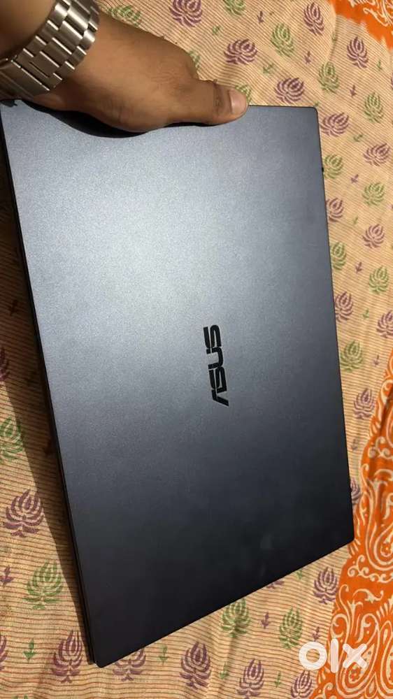 ASUS EXPERTBOOK i5 11th generation