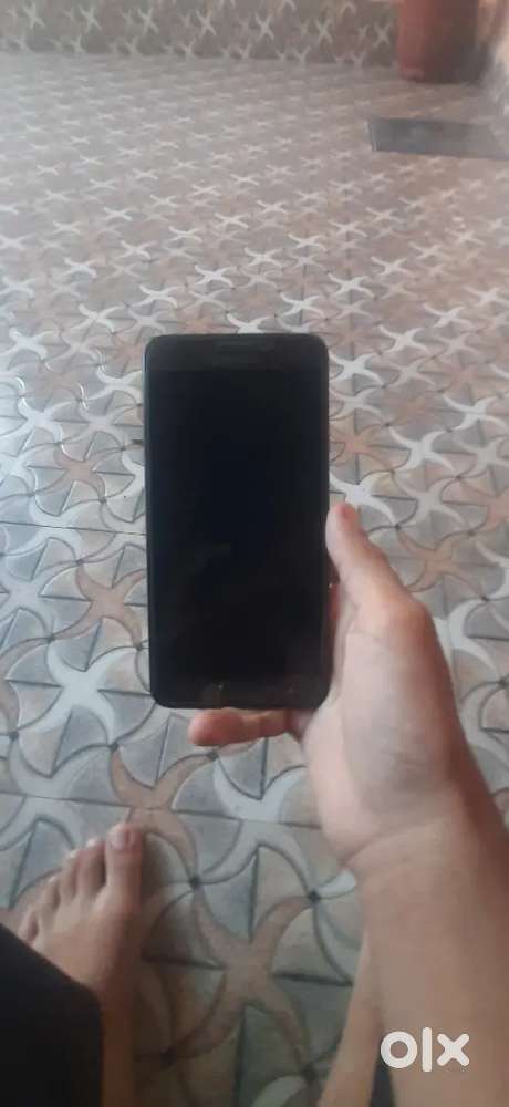 Samsung galaxy 7 on prime  in 4200 with 4gb 64 ram