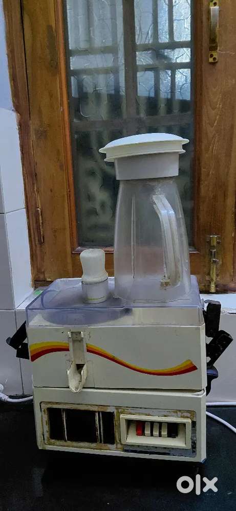 Mixer grinder