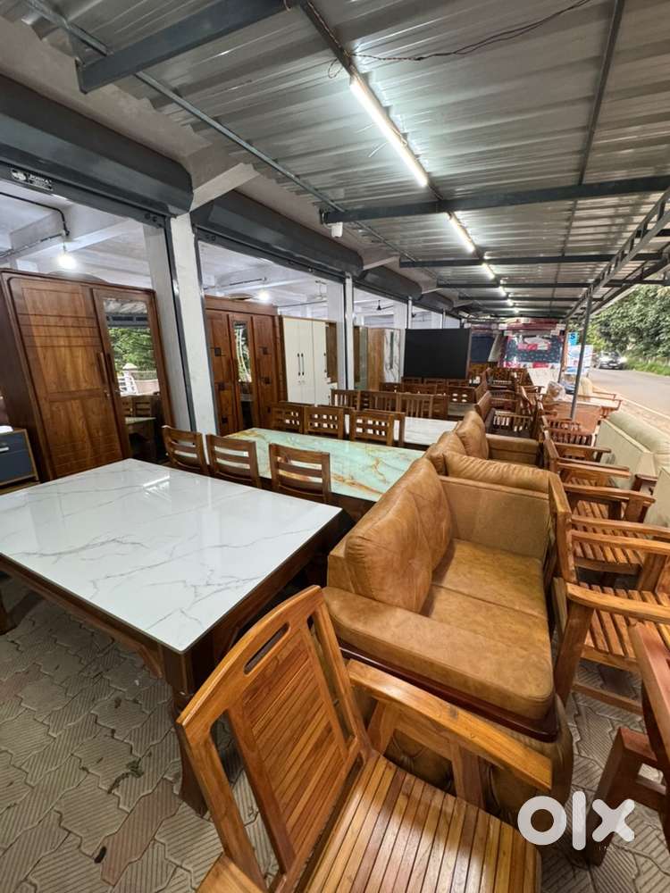 Furniture Shop Sales and Loading Unloading