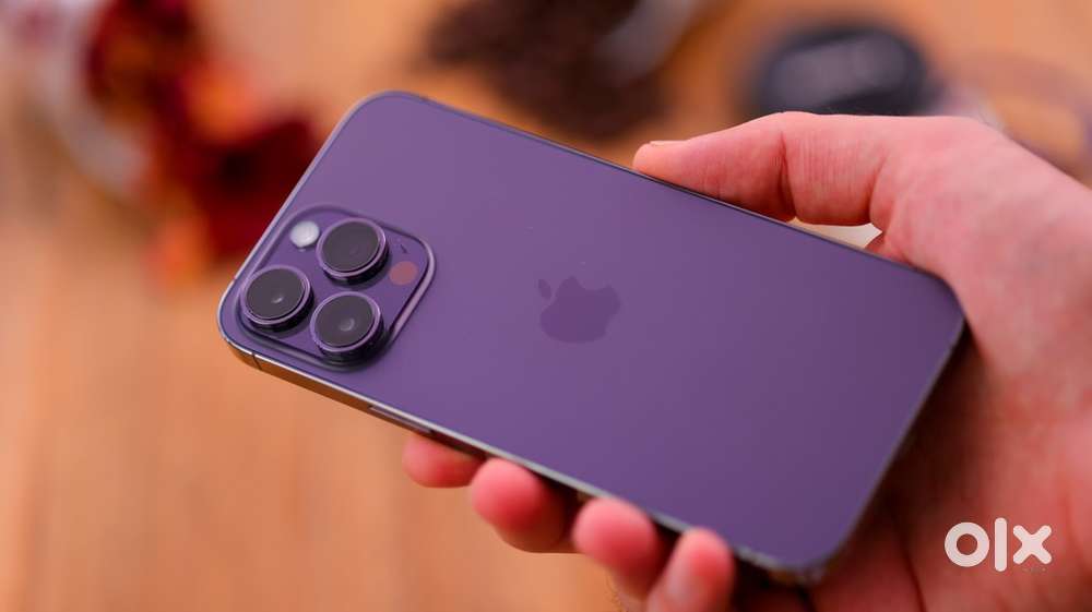 Iphone 14 pro max gray colour