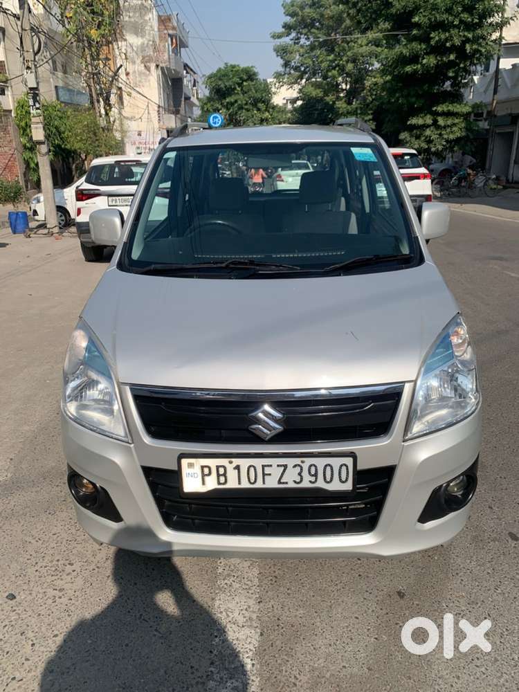 Wagon r automatic 1 owner insurance full year 52000 kms run