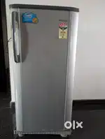 Samsung Refrigerator - 174 ltr, 4 star (stabilizer free)