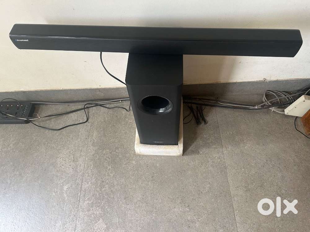 Blaupunkt sound bar with sub woofer