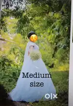 Wedding white gown and gloves