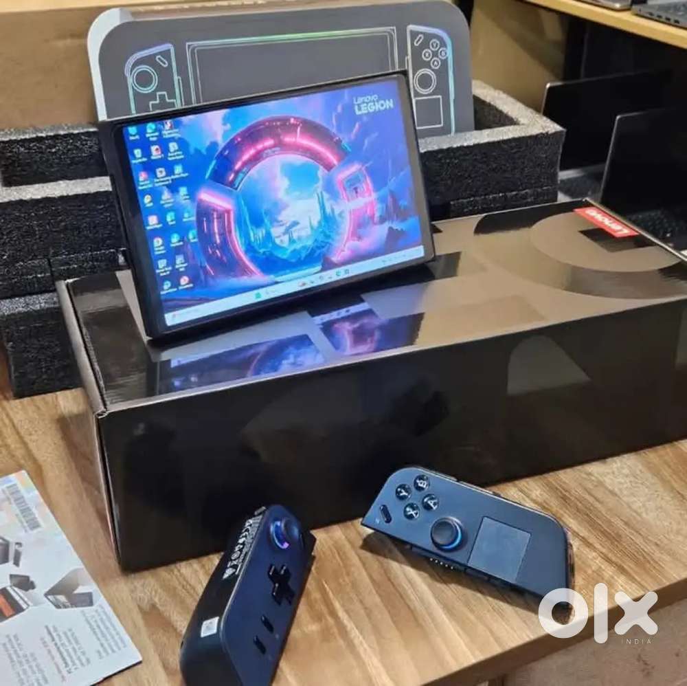 Lenovo Legion Go - Gaming Console 8.8 Inch Screen 144Hz