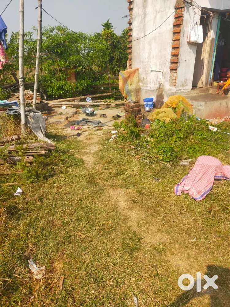 Semi furnished house