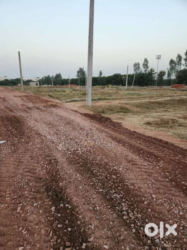 Gulshan 144 ke pass me plot hi plot Ready to move