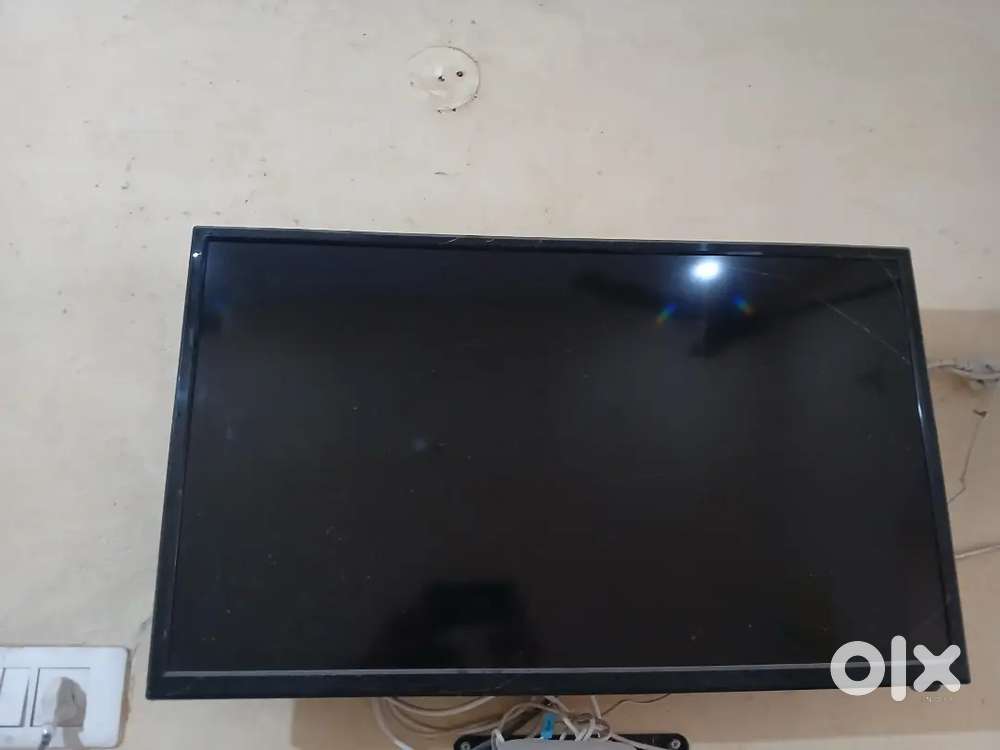 32 inch LED TV with Remote