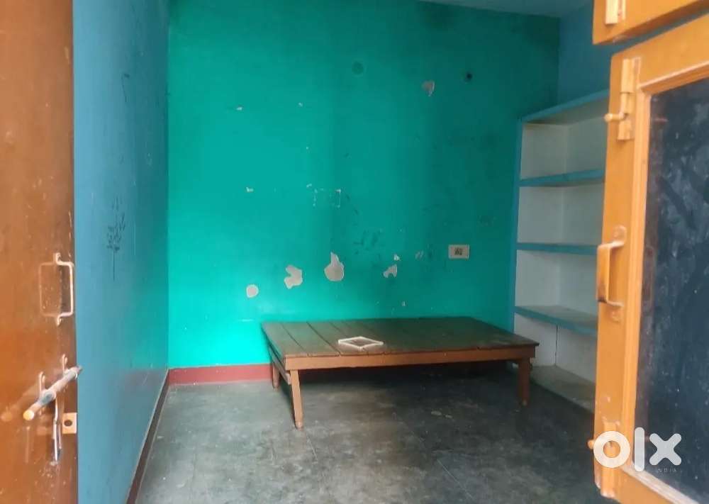 Only for manner person (its not independent room)