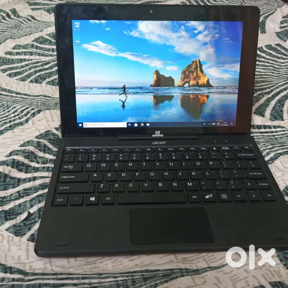 Acer one10 touch screen laptop