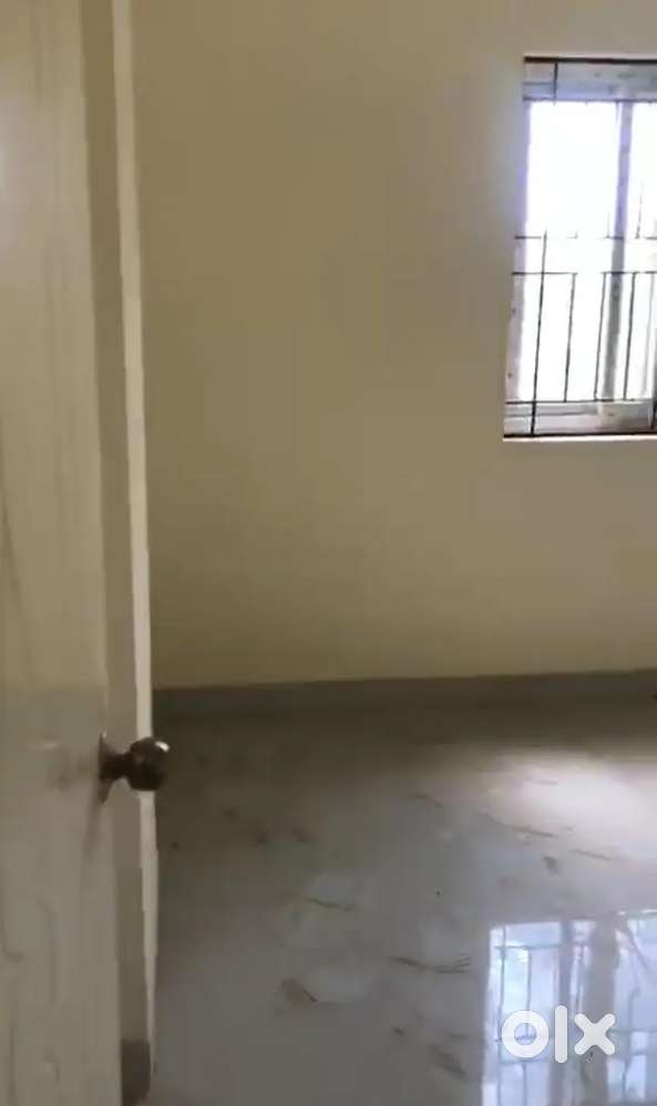 3bhk flat for immediate sale off Thanisandra main road