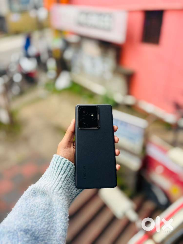 Realme Gt 7 12/256 Gb ( Just 1 month old ) non used 12 months Warranty