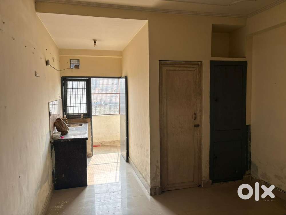 Clean n furnished room for rent attach bathroom n bad comfortable