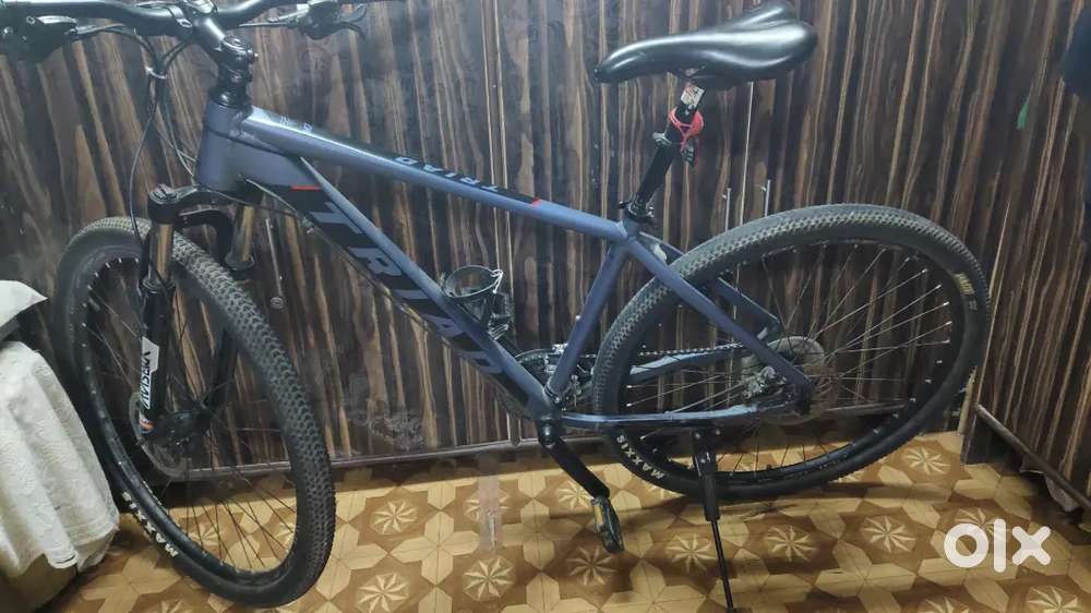 TRIAD M7 MOUNTAIN BIKE (URGENT SALE/ PRICE NEGOTIABLE)