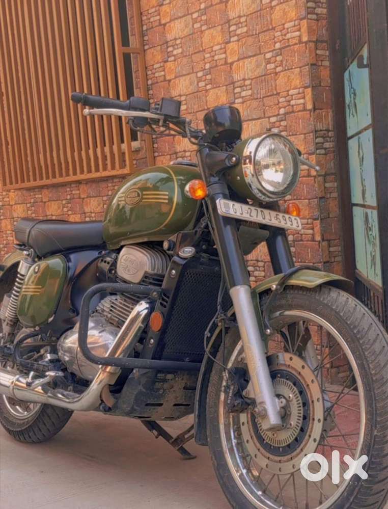 Jawa 42/2020 model