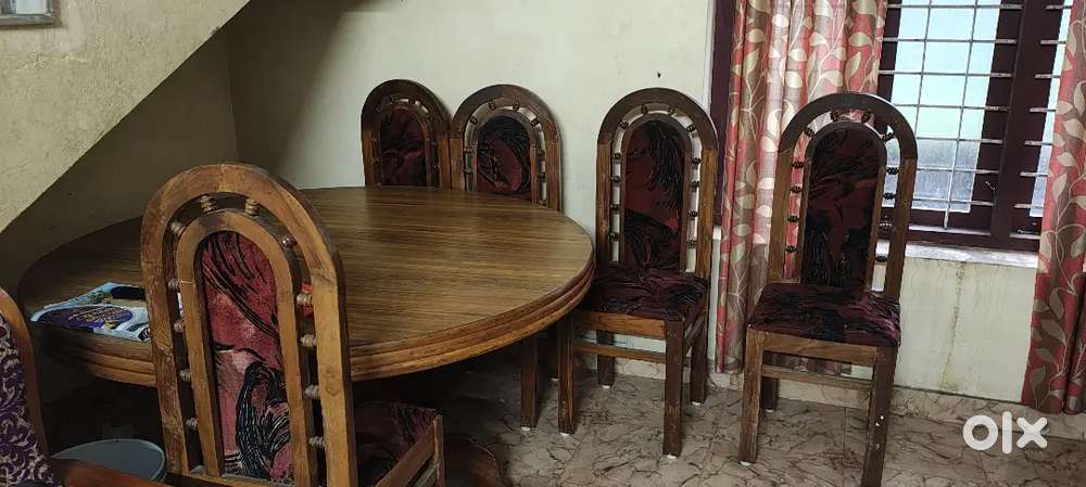 Dining table